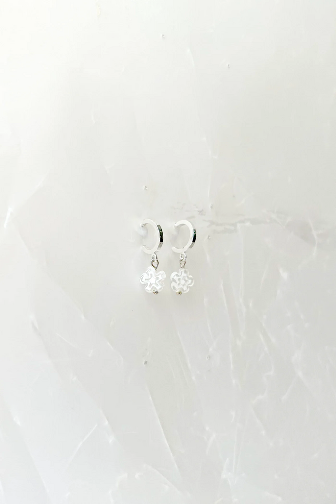 Daisy Earrings - White
