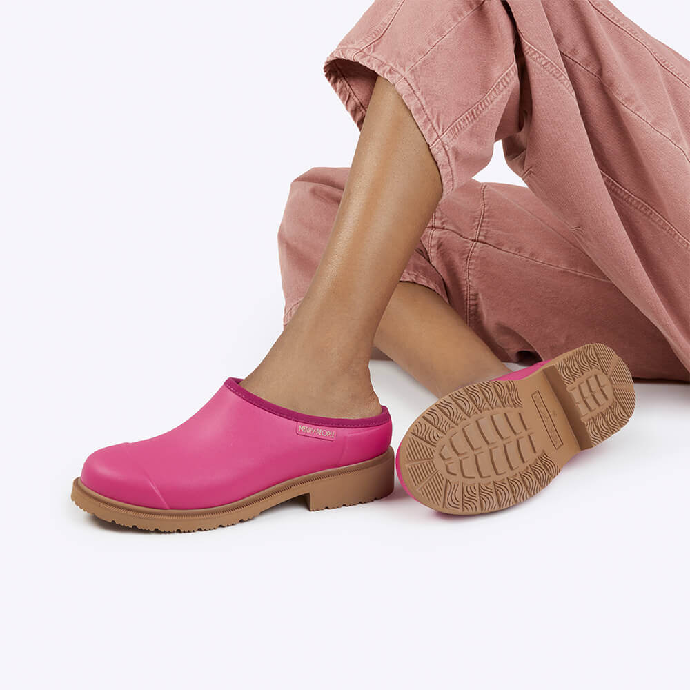 Billie Clog - Fuchsia Pink