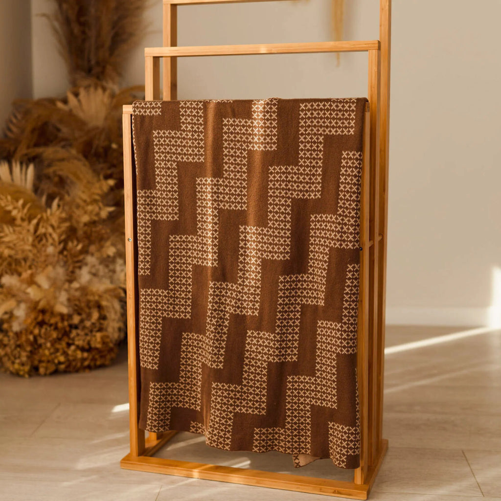 Pēpi Knitted Blanket -Poutama - Parauri