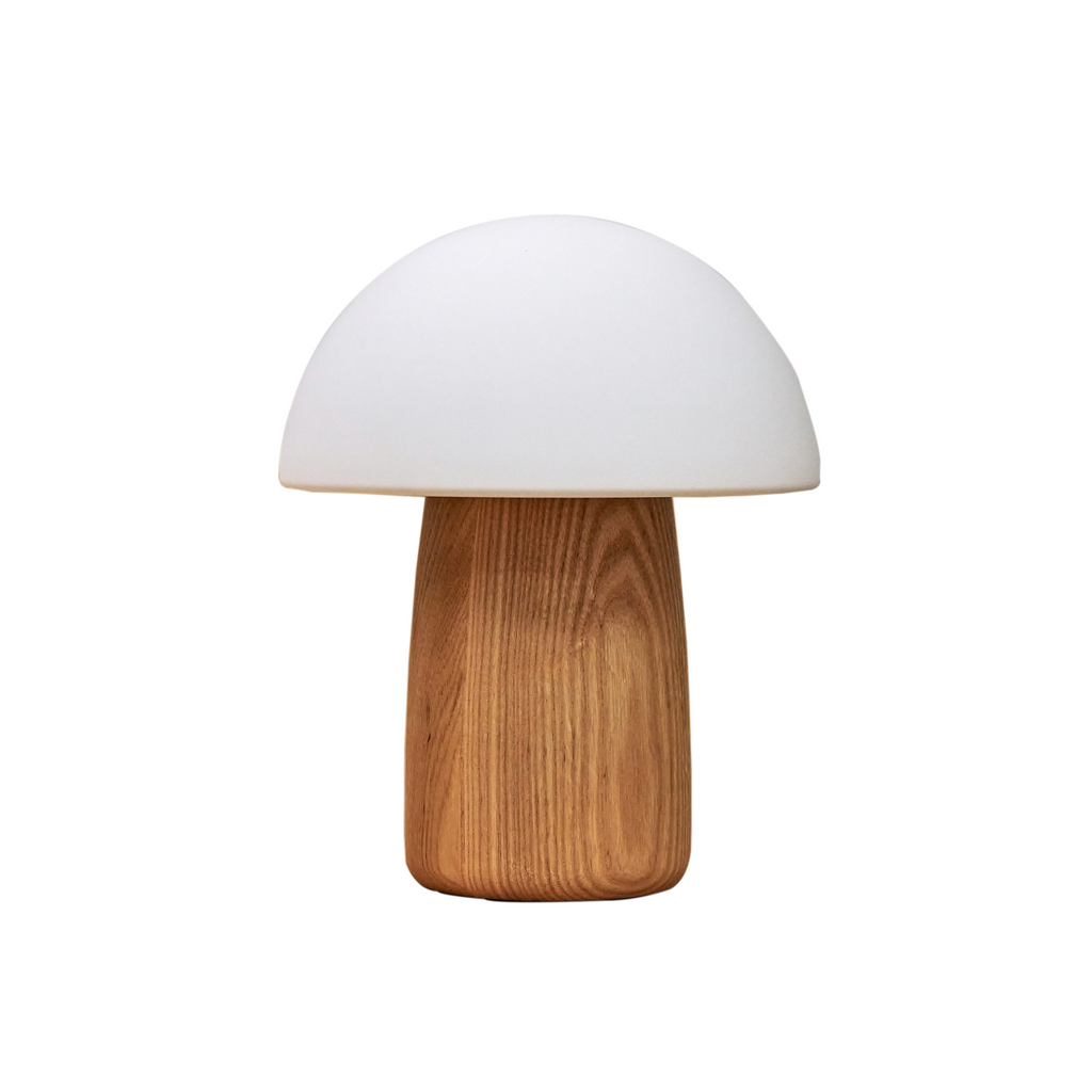 Alice Mushroom Lamp, from Gingko Design – Clic