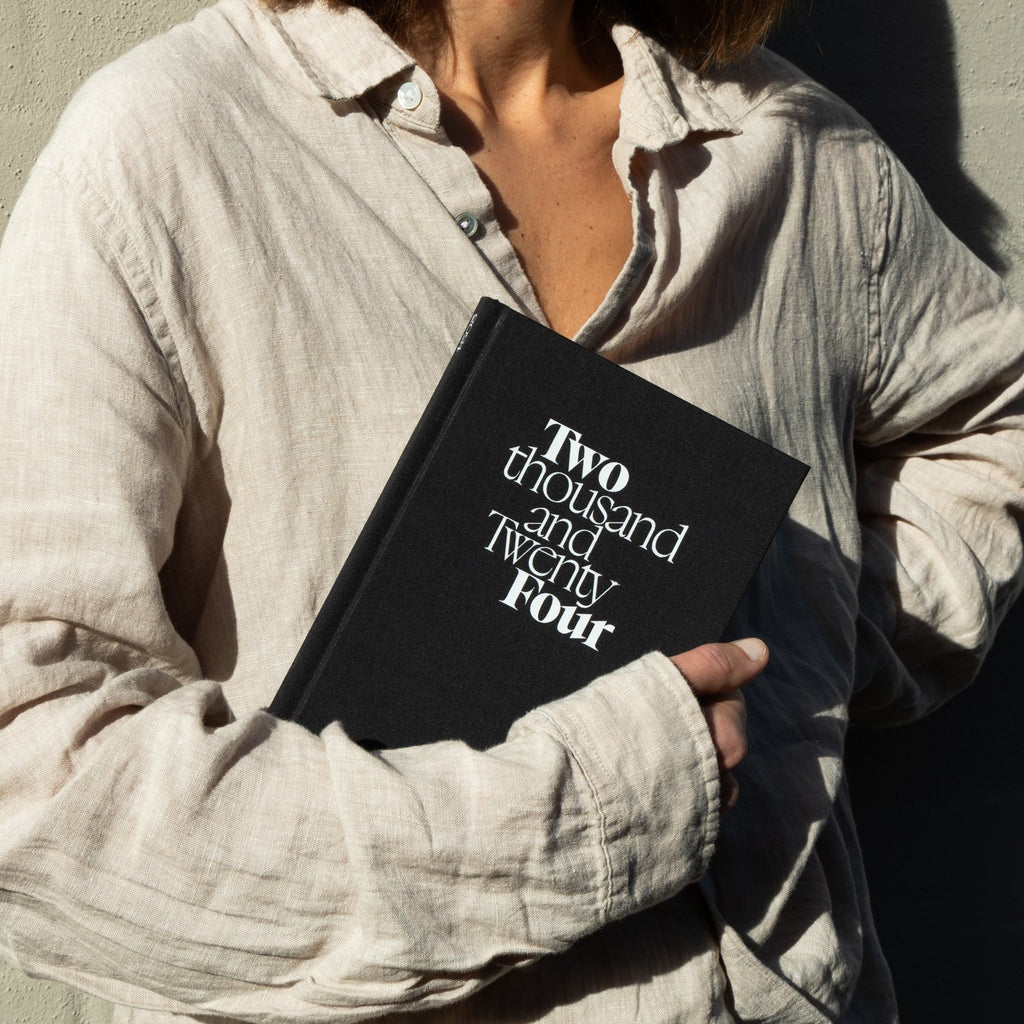2024 Weekly Diary - Black