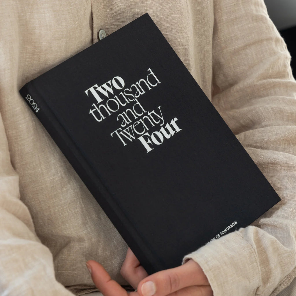 2024 Weekly Diary - Black