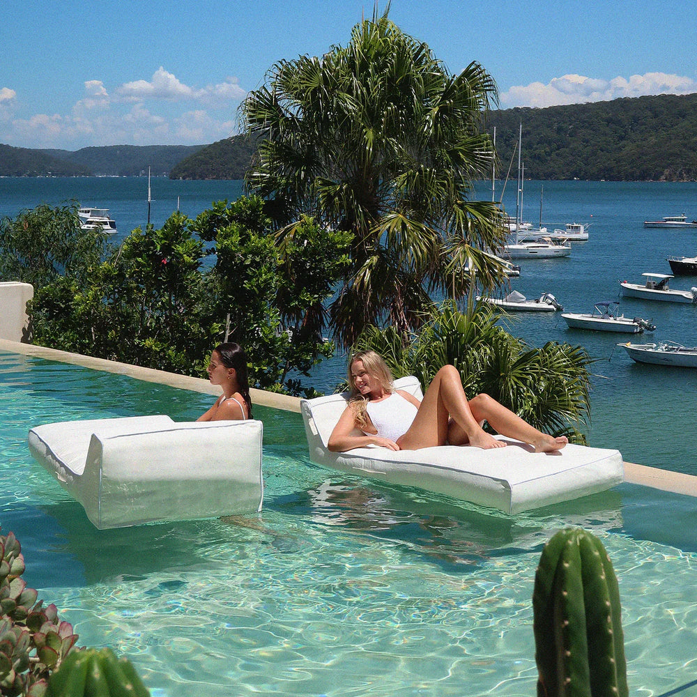 Luxe Lie-On Lounger - Casa Blanca - White