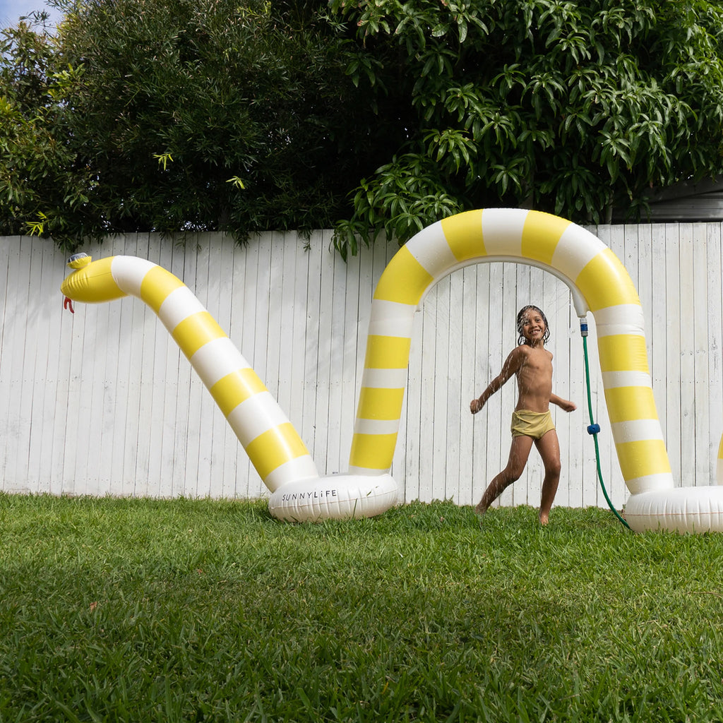 Snake Giant Sprinkler - Into the Wild Yellow