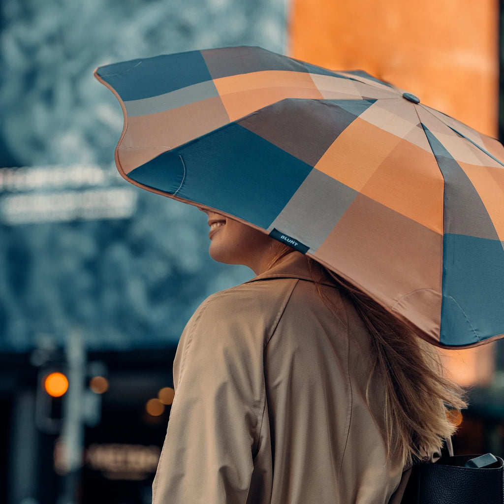 Umbrella - Metro - Gingerbread 2024 Ltd Edition