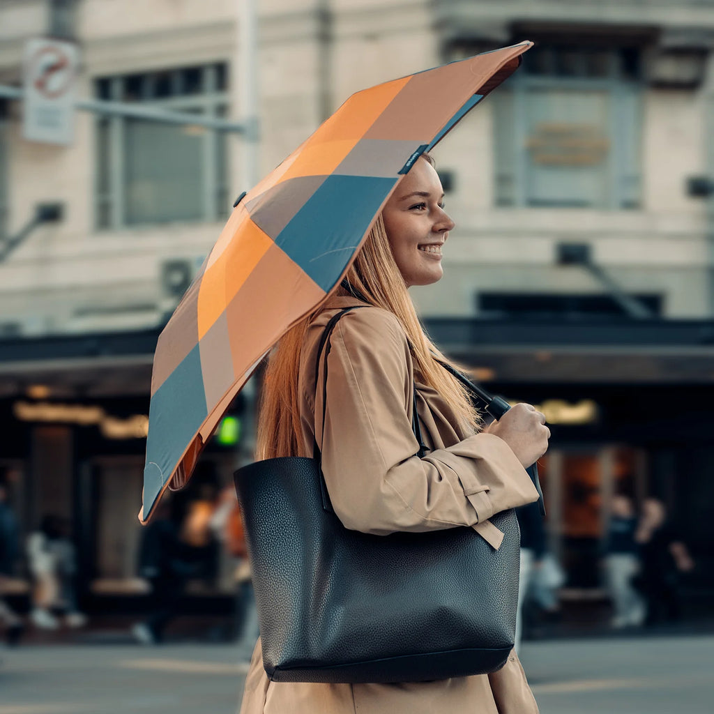 Umbrella - Metro - Gingerbread 2024 Ltd Edition