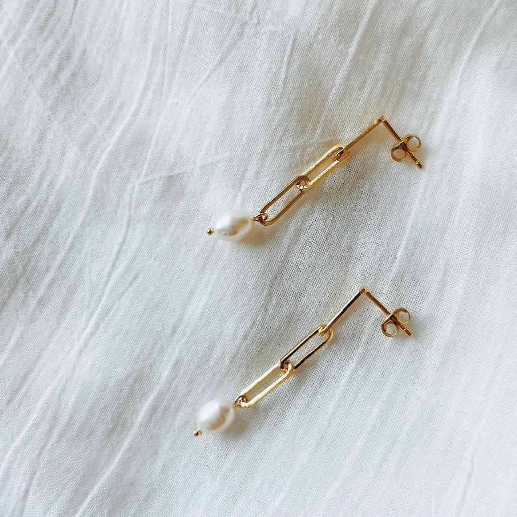 Amato Pearl Earrings - Gold