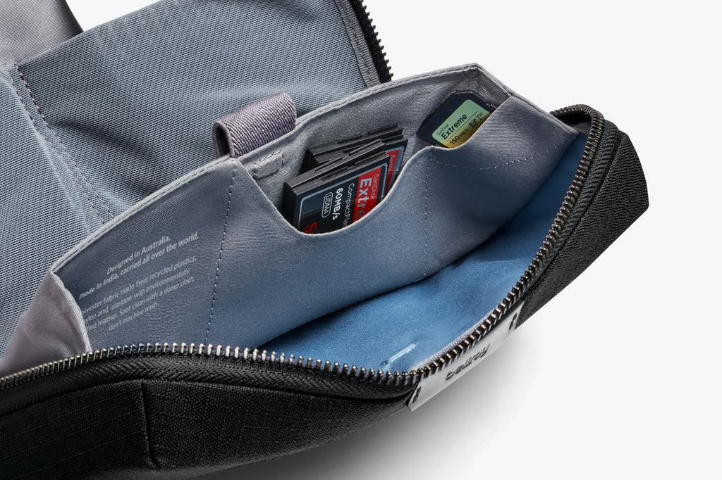 Paddington-Store-Bellroy–Tech-Kit– Midnight