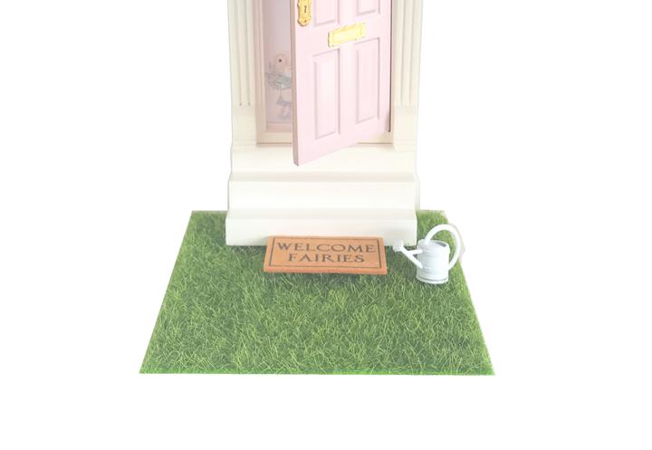 Paddington-store-fairy-door-Fairy_garden_with_nat_mat_and_can_cropped_1e1da031-8360-41e4-adcf-b808ed87f117_720x